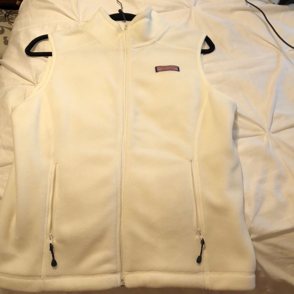 Vineyard vines vest